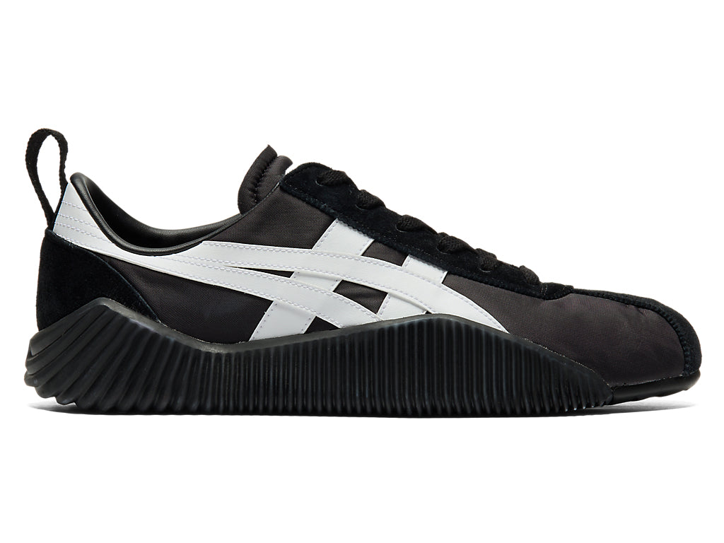 Onitsuka Tiger Acromount Sneakers - Black / White