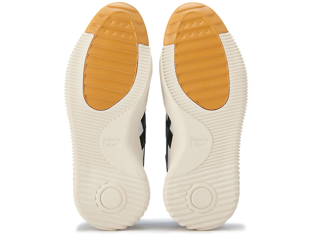 Onitsuka Tiger Acromount Sneakers - White / Black