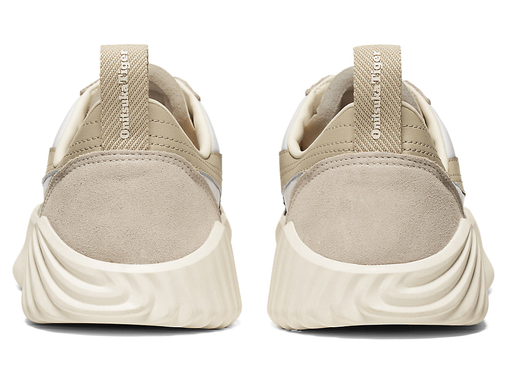 Onitsuka Tiger Acromount Sneakers - Cream / Putty