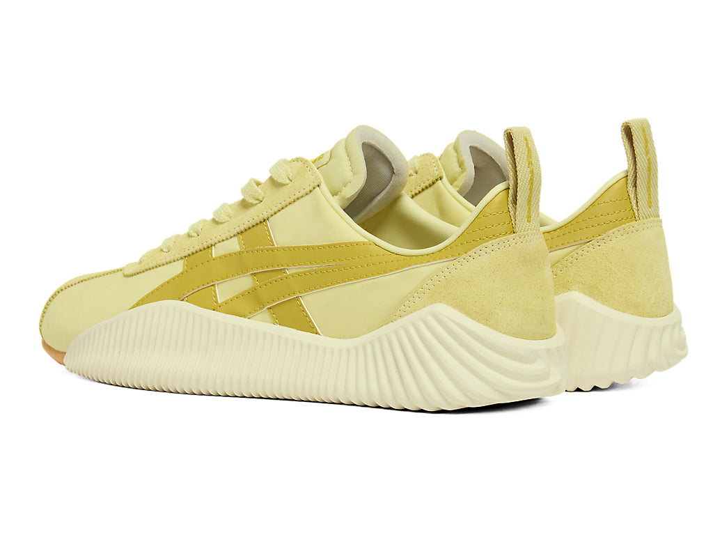 Onitsuka Tiger Acromount Sneakers - Wheat Yellow / Mustard