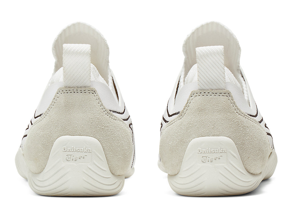Onitsuka Tiger Sclaw Sneakers - White / Black