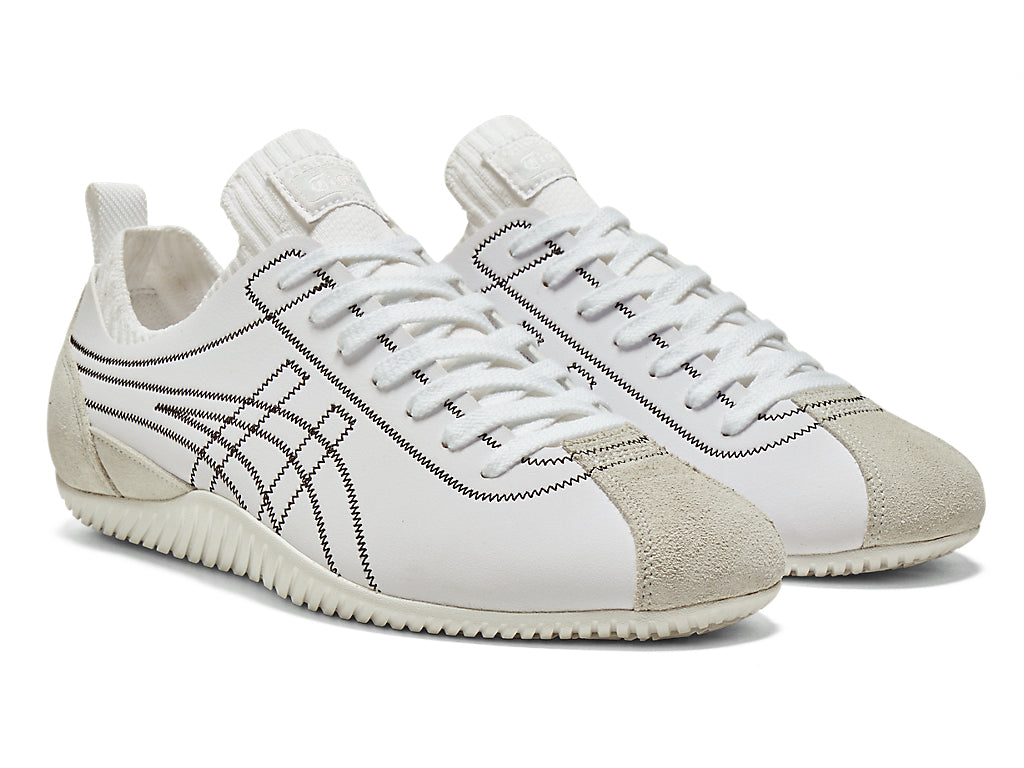 Onitsuka Tiger Sclaw Sneakers - White / Black