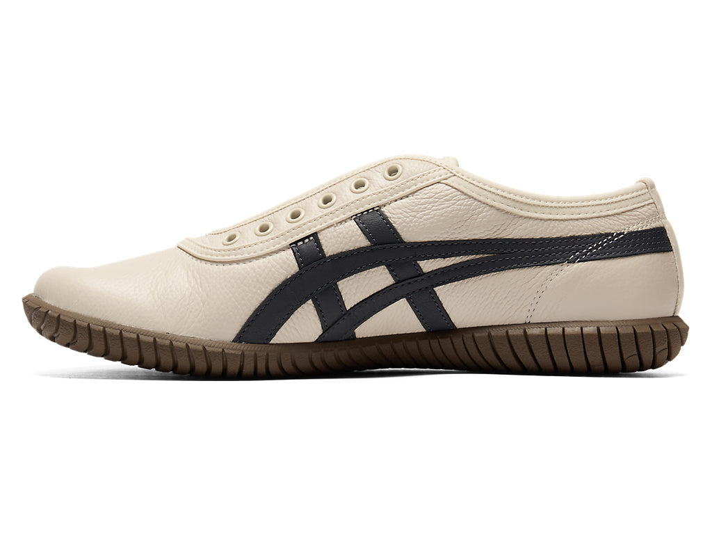 Onitsuka Tiger Tsunahiki Slip-on Sneakers - Birch / Indigo Navy