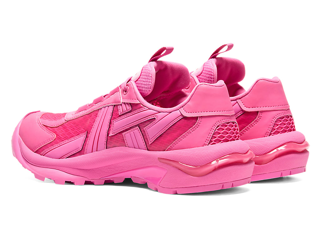 Onitsuka Tiger Tigtrail Sneakers - Dragon Fruit / Dragon Fruit