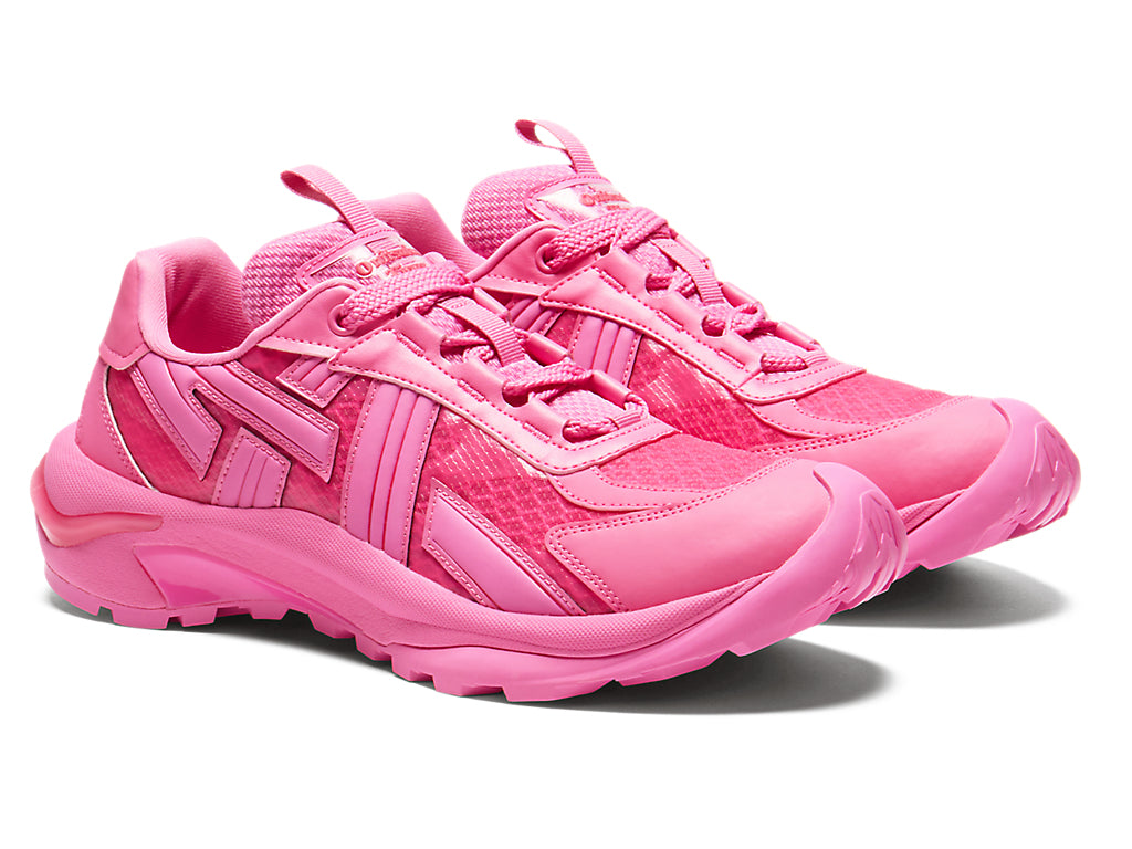 Onitsuka Tiger Tigtrail Sneakers - Dragon Fruit / Dragon Fruit