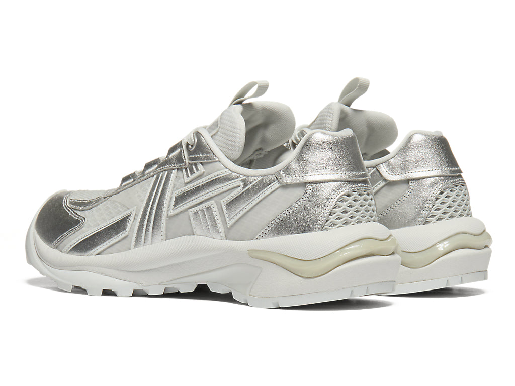Onitsuka Tiger Tigtrail Sneakers - Glacier Grey / Pure Silver